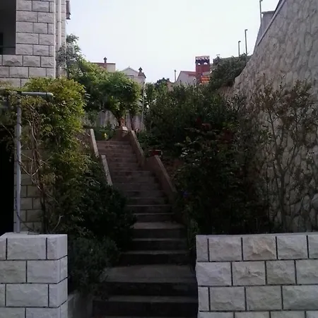 Miljana Apartamento